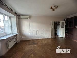 3-к квартира, вторичка, 57м2, 4/5 этаж