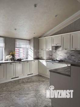 3-к квартира, вторичка, 133м2, 5/5 этаж