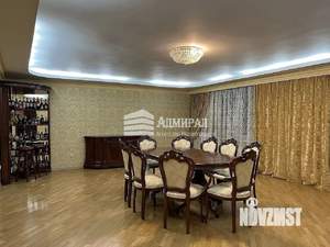 3-к квартира, вторичка, 121м2, 8/10 этаж