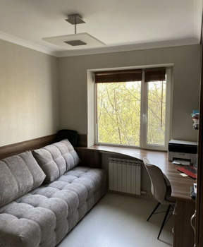 3-к квартира, вторичка, 95м2, 4/9 этаж