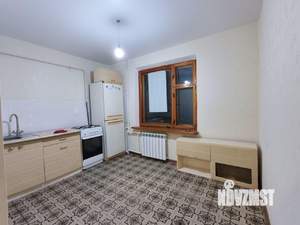 1-к квартира, вторичка, 40м2, 1/10 этаж