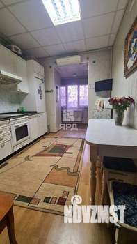 4-к квартира, вторичка, 94м2, 2/4 этаж