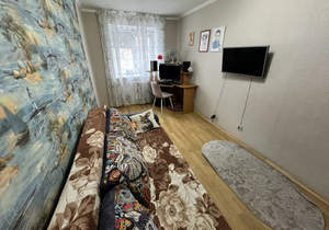 3-к квартира, вторичка, 63м2, 1/5 этаж