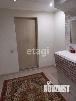 3-к квартира, вторичка, 47м2, 1/2 этаж