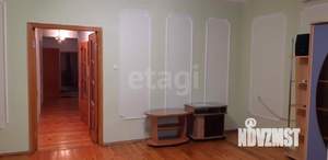 3-к квартира, вторичка, 122м2, 1/3 этаж