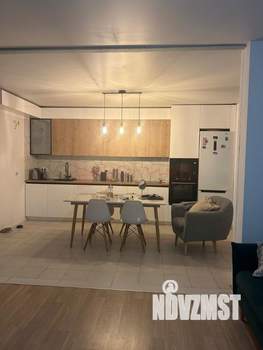 3-к квартира, вторичка, 87м2, 9/18 этаж