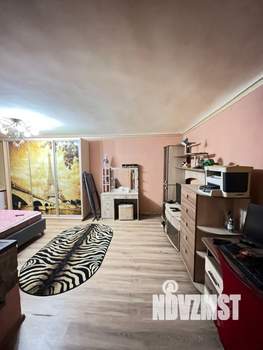 2-к квартира, вторичка, 42м2, 1/2 этаж