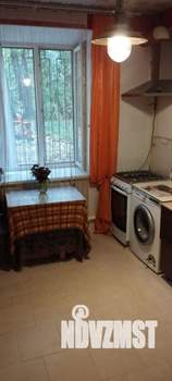 2-к квартира, вторичка, 49м2, 1/5 этаж