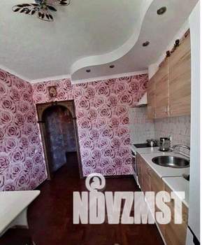 3-к квартира, вторичка, 58м2, 1/18 этаж