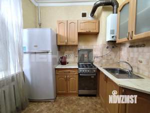 3-к квартира, вторичка, 65м2, 1/6 этаж