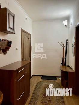 4-к квартира, вторичка, 94м2, 2/4 этаж