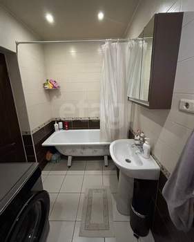 2-к квартира, вторичка, 42м2, 1/2 этаж