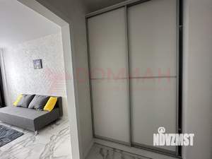 Студия квартира, вторичка, 27м2, 13/24 этаж