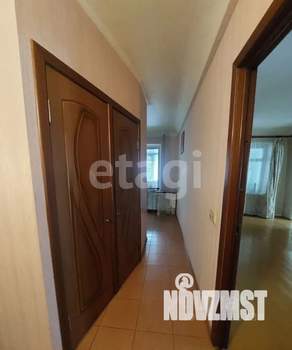 3-к квартира, вторичка, 57м2, 1/5 этаж