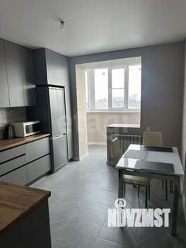 2-к квартира, вторичка, 62м2, 9/10 этаж