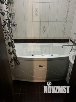 2-к квартира, вторичка, 54м2, 1/9 этаж