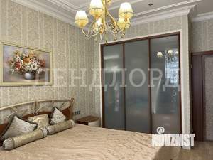 4-к квартира, вторичка, 130м2, 4/17 этаж