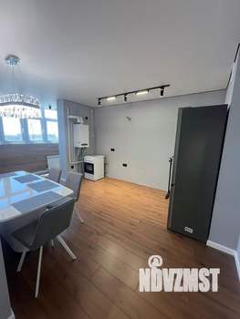 2-к квартира, вторичка, 58м2, 18/18 этаж