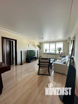 3-к квартира, вторичка, 80м2, 3/3 этаж