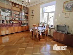 3-к квартира, вторичка, 64м2, 2/6 этаж