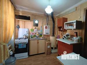 2-к квартира, вторичка, 37м2, 1/1 этаж