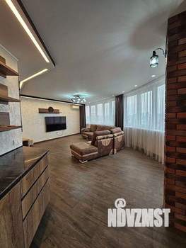 2-к квартира, вторичка, 104м2, 23/32 этаж