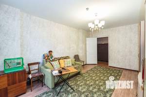4-к квартира, вторичка, 95м2, 1/16 этаж
