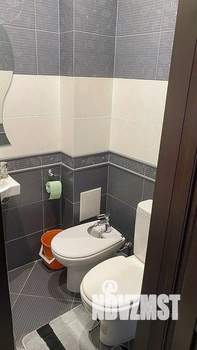 3-к квартира, вторичка, 100м2, 4/4 этаж