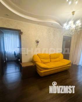 3-к квартира, вторичка, 45м2, 5/5 этаж