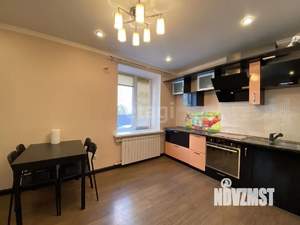 2-к квартира, вторичка, 56м2, 1/11 этаж