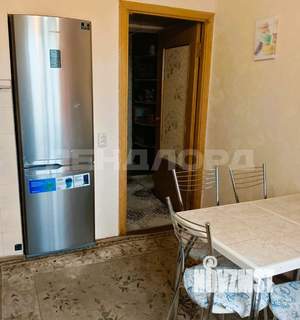 3-к квартира, вторичка, 64м2, 6/10 этаж