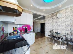 3-к квартира, вторичка, 80м2, 10/18 этаж