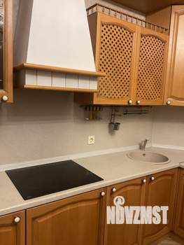 4-к квартира, вторичка, 135м2, 11/12 этаж