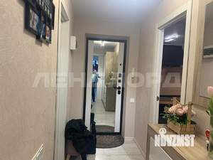 2-к квартира, вторичка, 61м2, 1/9 этаж