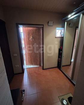 2-к квартира, вторичка, 42м2, 1/2 этаж