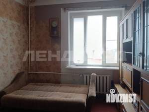 2-к квартира, вторичка, 61м2, 5/5 этаж