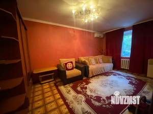 3-к квартира, вторичка, 74м2, 1/9 этаж