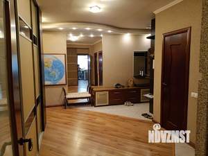 4-к квартира, вторичка, 138м2, 3/9 этаж