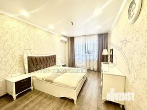 2-к квартира, вторичка, 68м2, 10/10 этаж