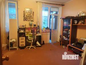 2-к квартира, вторичка, 70м2, 1/4 этаж
