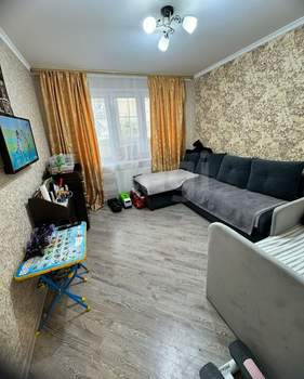 2-к квартира, вторичка, 54м2, 1/18 этаж