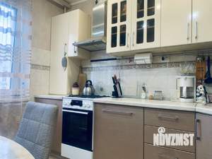 3-к квартира, вторичка, 64м2, 8/9 этаж
