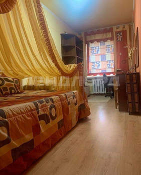 3-к квартира, вторичка, 57м2, 3/5 этаж