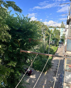 3-к квартира, вторичка, 57м2, 4/5 этаж