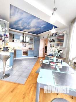 4-к квартира, вторичка, 162м2, 13/15 этаж