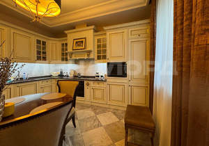 3-к квартира, вторичка, 95м2, 4/4 этаж