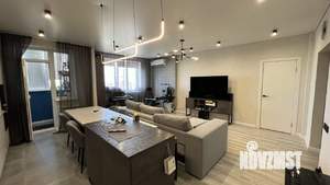 3-к квартира, вторичка, 100м2, 24/24 этаж