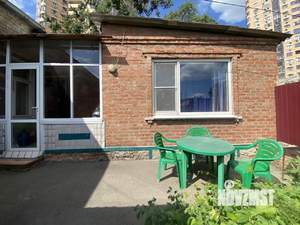 2-к квартира, вторичка, 58м2, 1/1 этаж