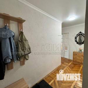 3-к квартира, вторичка, 58м2, 5/5 этаж