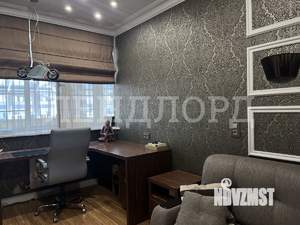 4-к квартира, вторичка, 130м2, 4/17 этаж